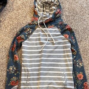 AMPERSAND AVE Gray and Blue Floral Hoodie